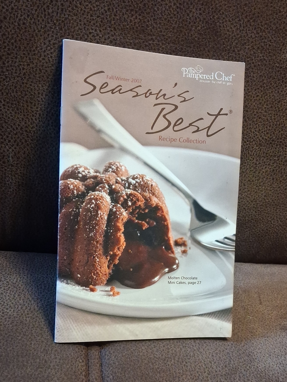 Pampered Chef Brown Recipe Booklet - Season's Best